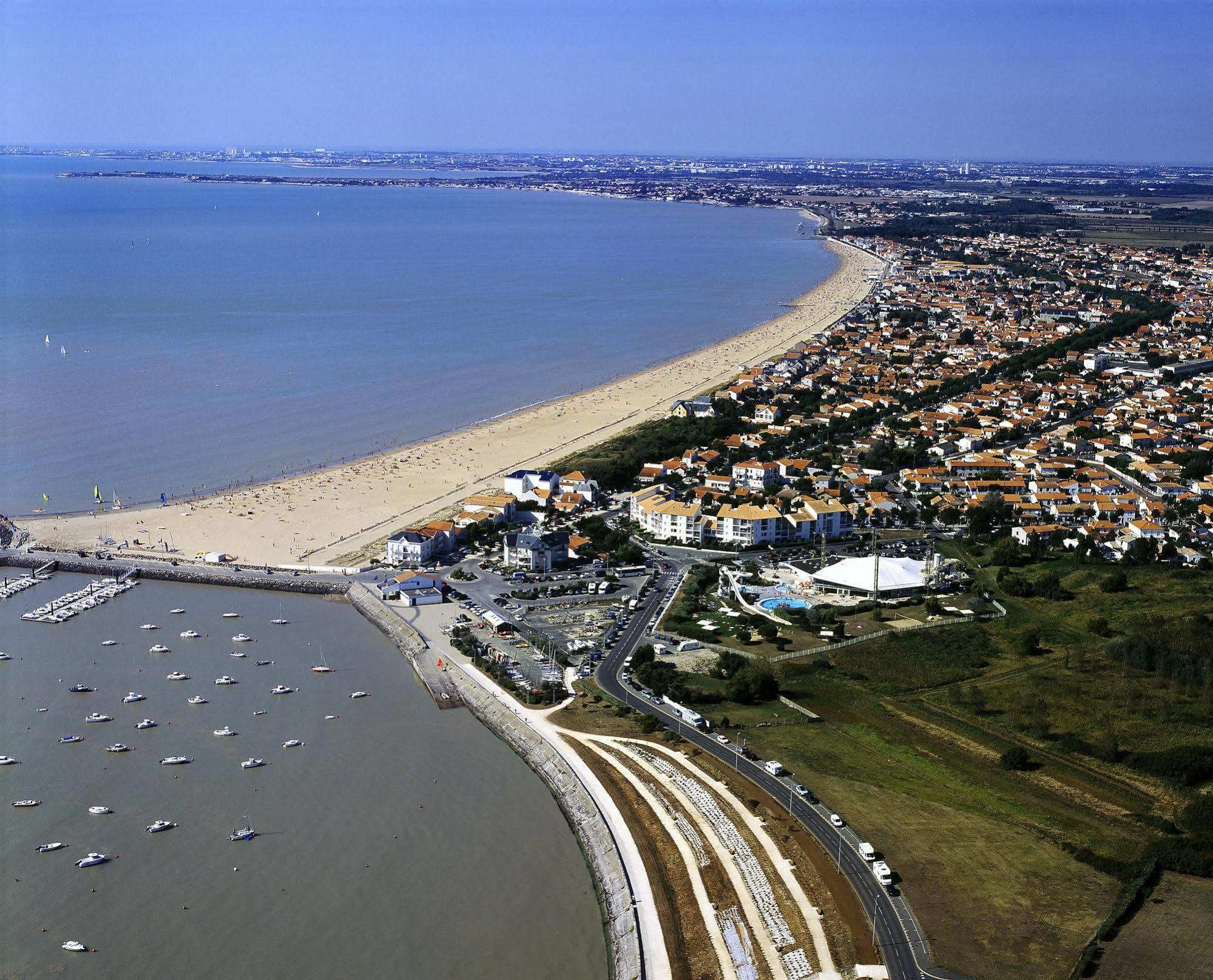 Les Flots - Hotel Et Restaurant Face A L'Ocean - Châtelaillon-Plage 외부 사진